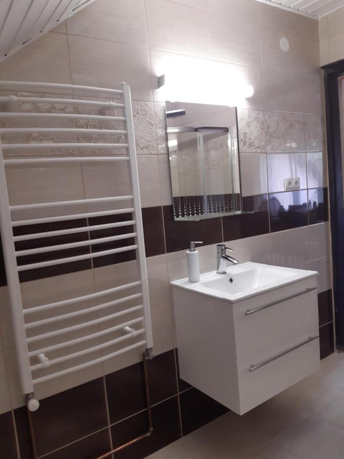 Hotel Toldi Apartman à Keszthely Extérieur photo