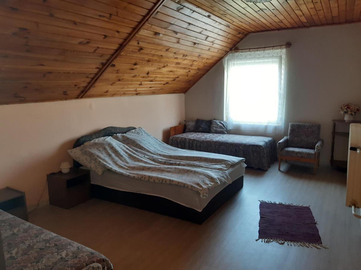 Hotel Toldi Apartman à Keszthely Extérieur photo